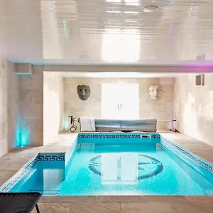 The Coastal - Indoor Swimming Pool - Sauna - Pets Villa