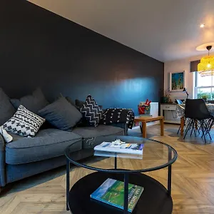 Sea-haven On Sunrise Ground Floor The Bay Apartment