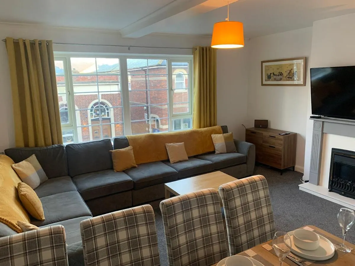 Banks View, Spacious Modern Apartment In Filey. United Kingdom