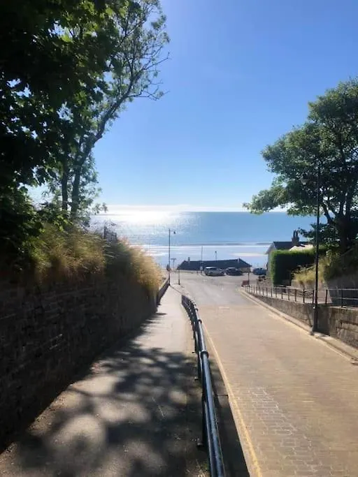 Banks View, Spacious Modern Apartment In Filey. Filey